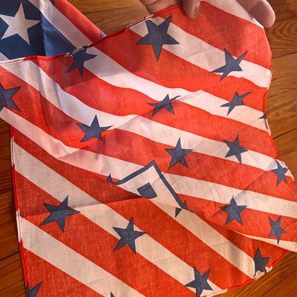 RAM Trucks USA Bandana Red White Blue American Flag Scarf Head Wrap Western - Picture 3 of 3